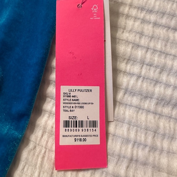 Lilly Pulitzer 2 Piece Set - Size L - Picture 15 of 16